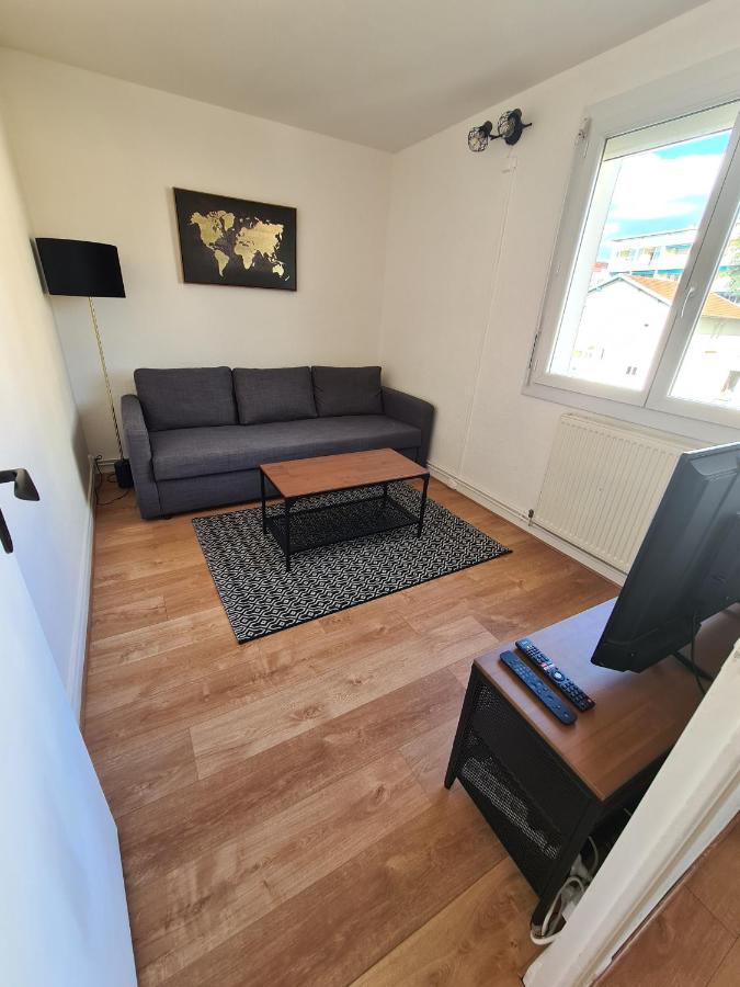 Apartmán T2 Renove Avec Parking Gratuit Sur Place Valence  Exteriér fotografie