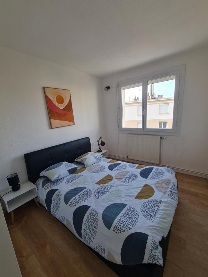 Apartmán T2 Renove Avec Parking Gratuit Sur Place Valence  Exteriér fotografie